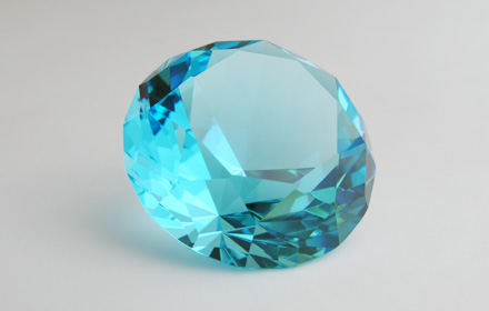 K9 glass [synthetics] — specimen S-008, photo © NMNHS